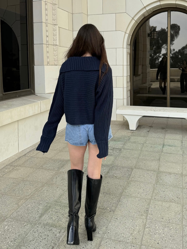 Arlo Cropped Sweater in Navy