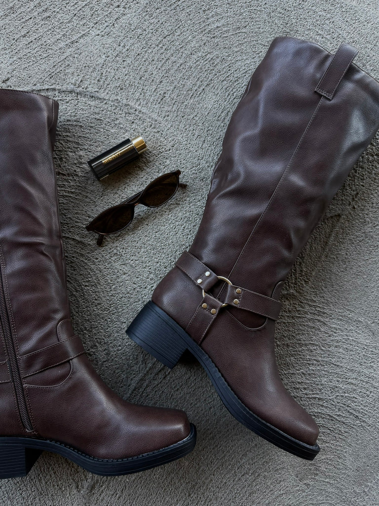 Rollo Moto Boots in Brown