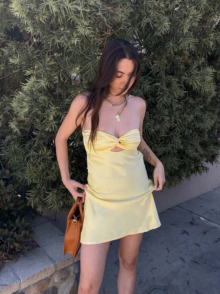 Siren Strapless Dress in Baby Yellow