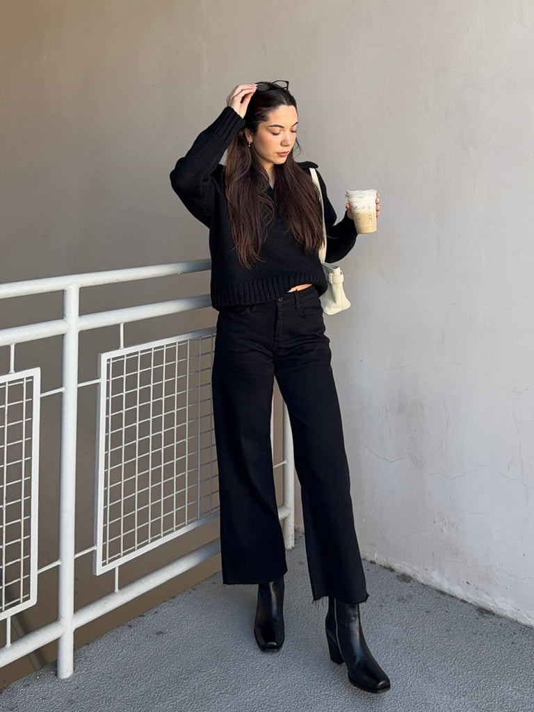 Cropped Wide Leg Jeans in Black