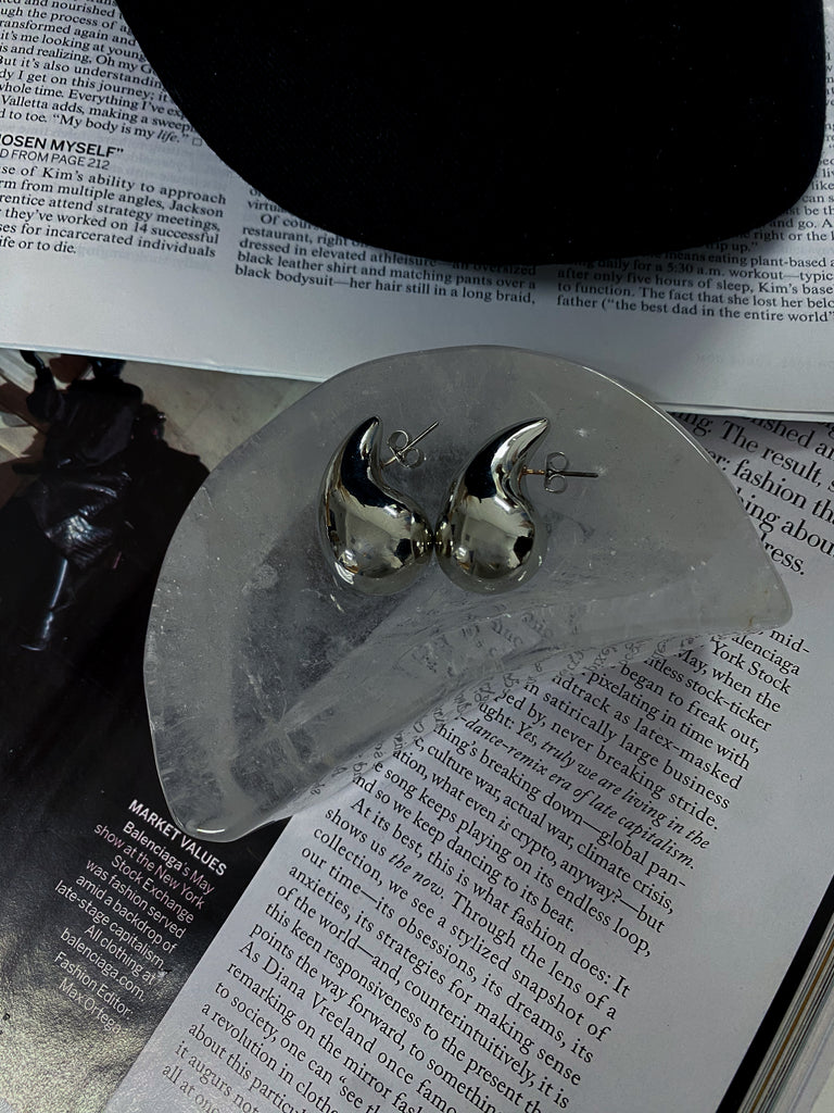Large Drip Earrings in Silver