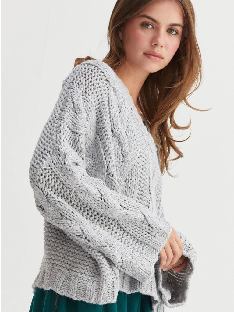 Hennsington Cable Knit Sweater in Grey