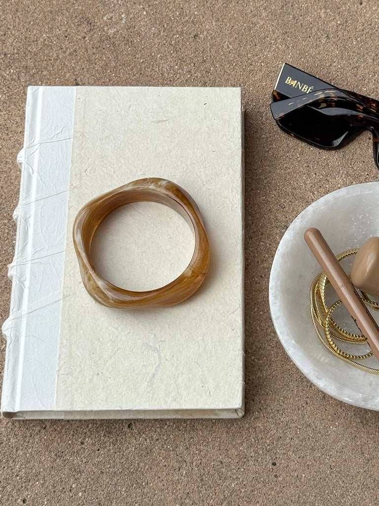 Astonia Bracelet in Caramel