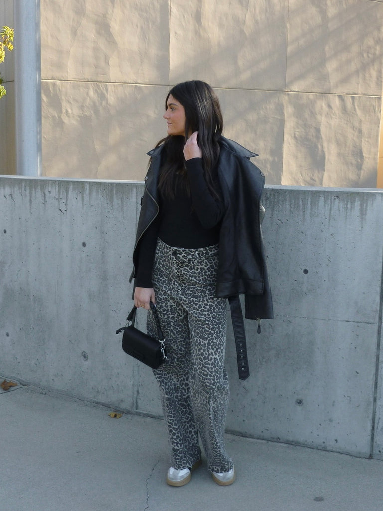 Anchorage Pants in Leopard Print