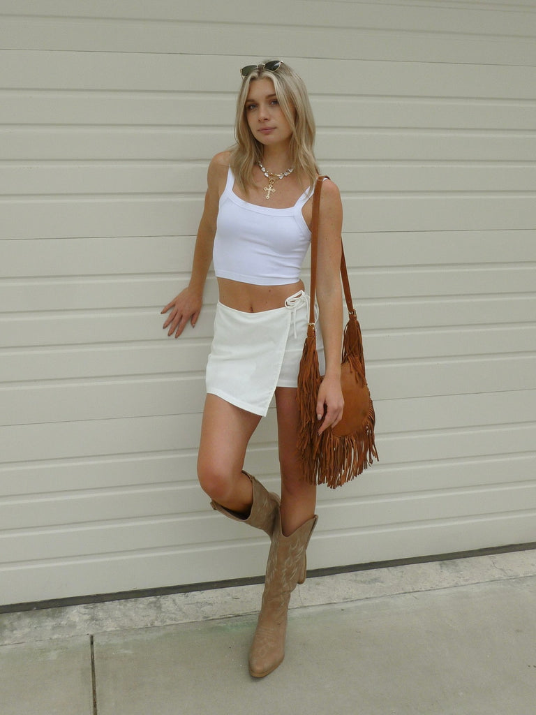 Dweller Fringe Shoulder Bag in Cognac