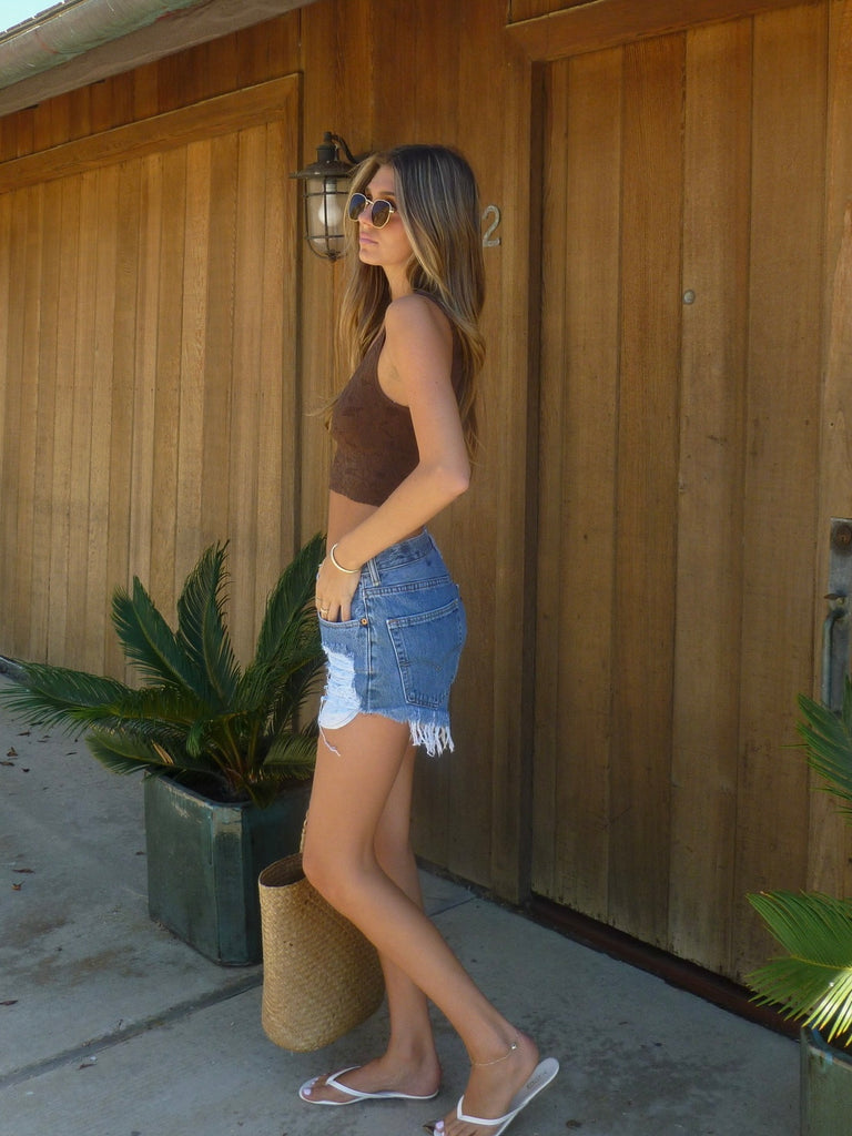 Loni V-Neck Tank in Espresso