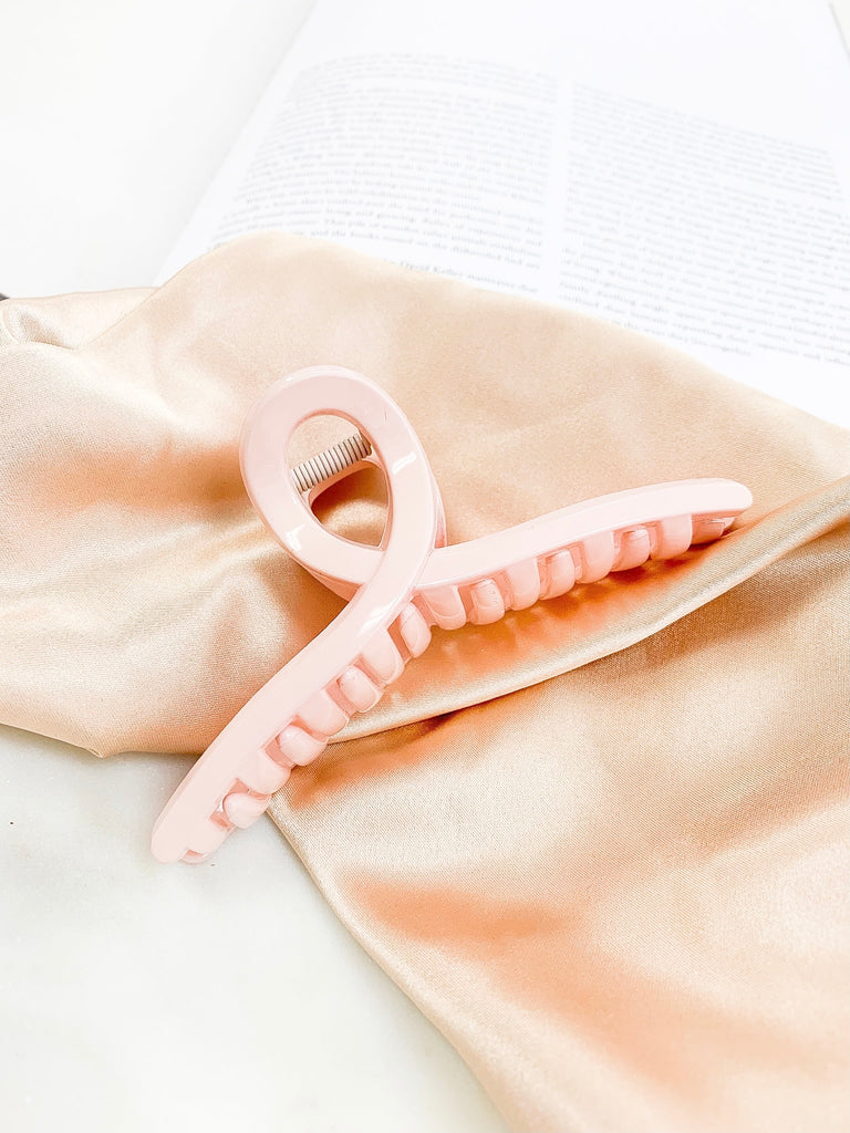 Tussle & Tress Claw Clip in Baby Pink