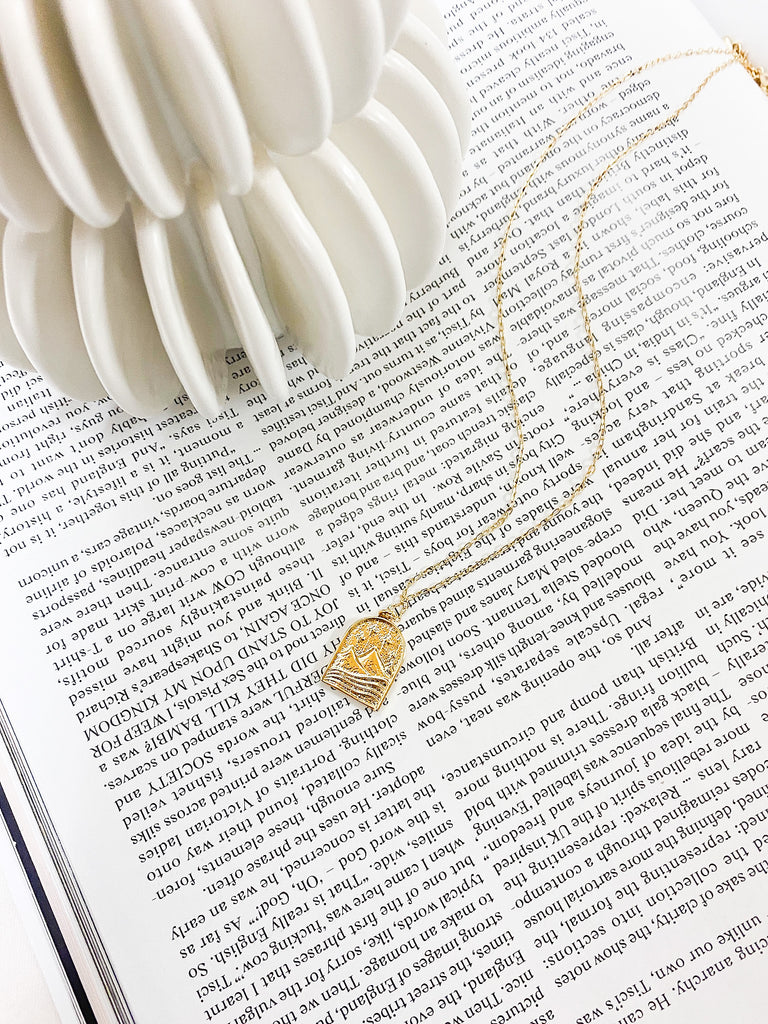 Gold Dipped Arch Necklace