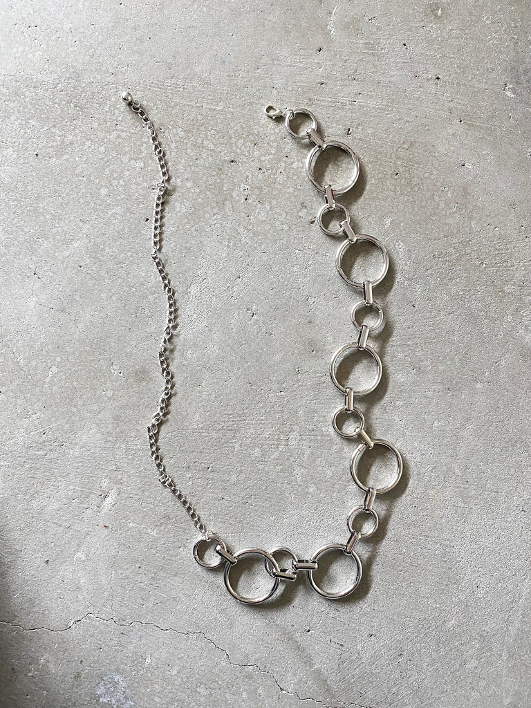 7 Rings Chain Belt in Silver